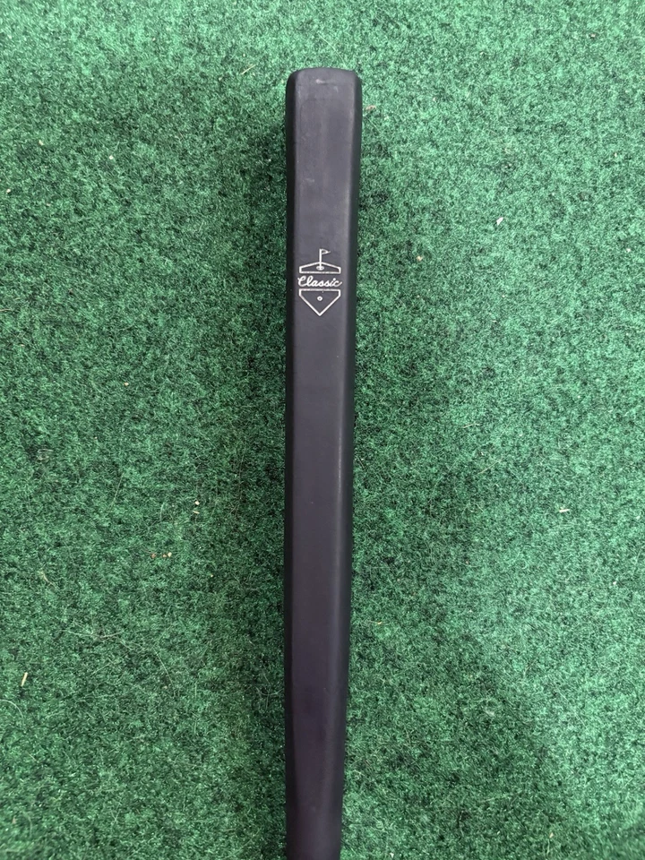 LIGHTLY  USED SQUARE TWO SERIES G SIGHT SYSTEM PUTTER - Image 4 of 4