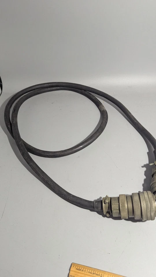 Cable de extensión de alimentación militar, Amphenol 28-21S, 37 pines Foto 2 de 4