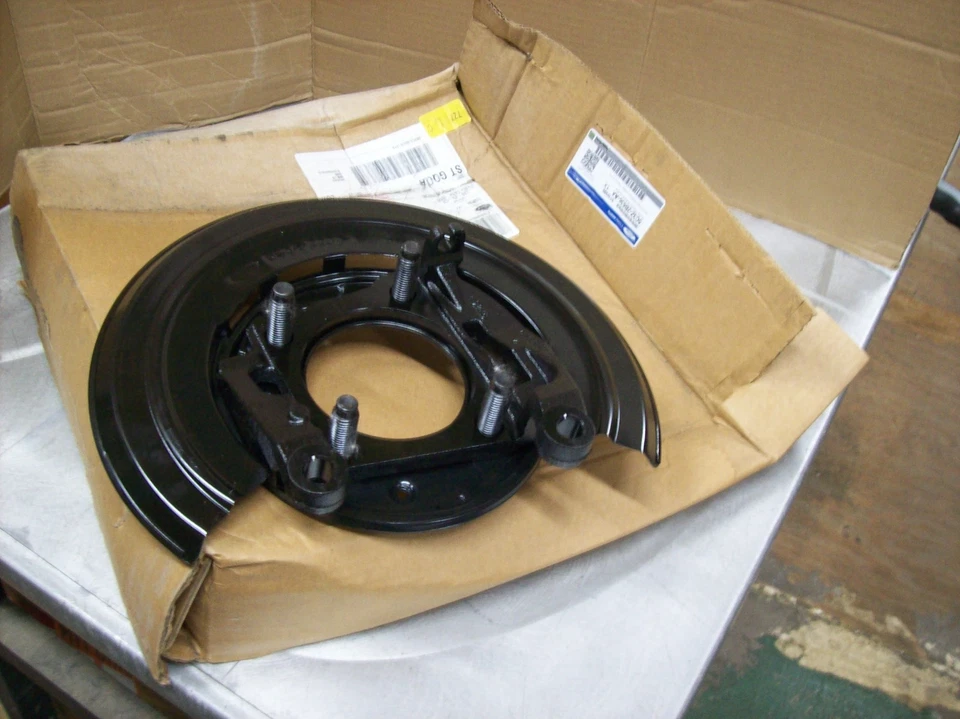 Placa Ford Original OEM NOS 5C3Z-2B636-AA - Caja muy desgastada Foto 2 de 3