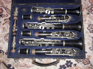 A Bb CLARINETS TH.POPPE DRESDEN C CLARINET