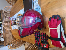 Motorcycle helmet flip front.  XL.  With 2 pairs of gloves. Excellent condition