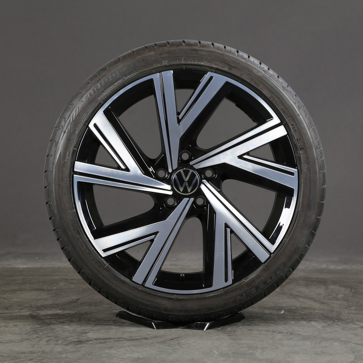 18 Zoll Sommerräder original VW Golf 8 VIII Bergamo 5H0601025M | eBay