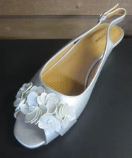 Comfortview Women's Wide Width The Rider Slingback - SILVER - 9.5 WIDE