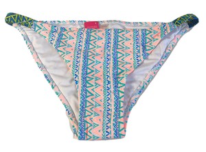 extra cheeky bikini bottoms