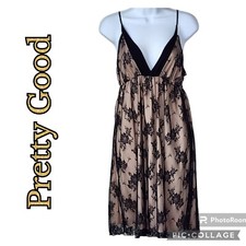 PRETTY GOOD Dress Adjustable Strappy Black Lace Beige Lining Size Large