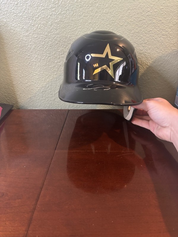 Rawlings MlB Houston Astros Signed helmet No Coa