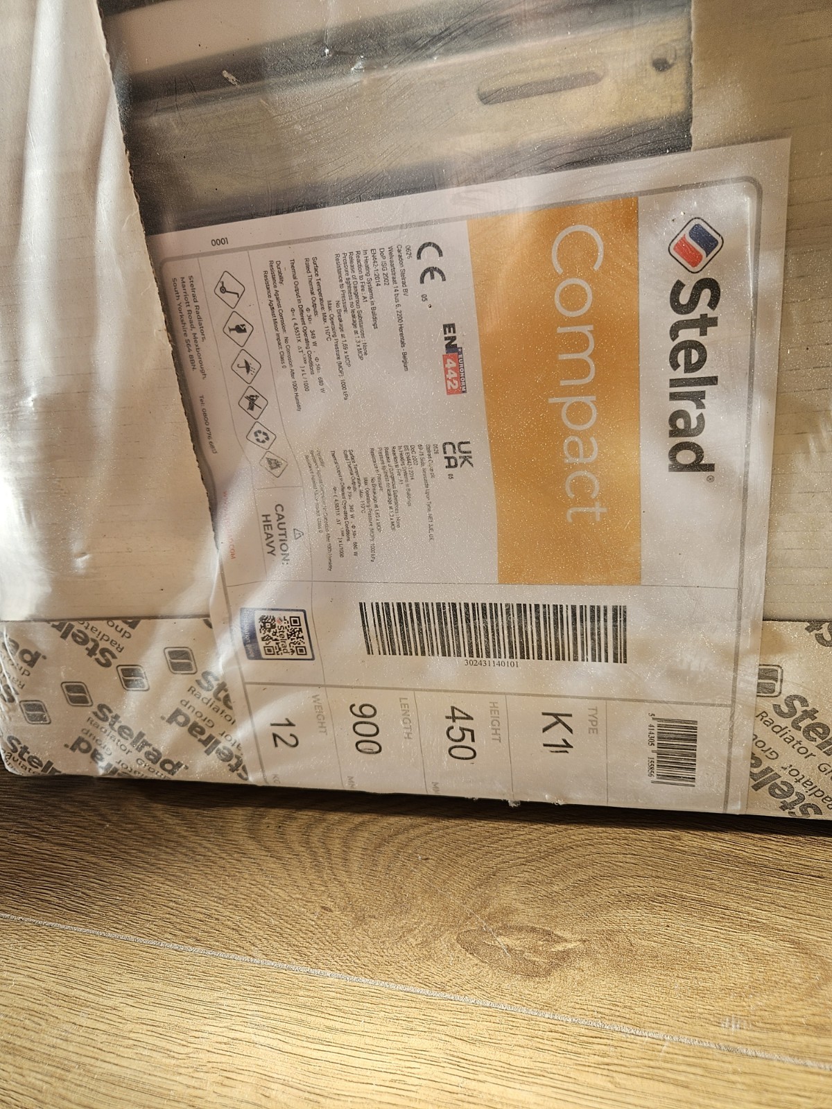 White Compact Radiator