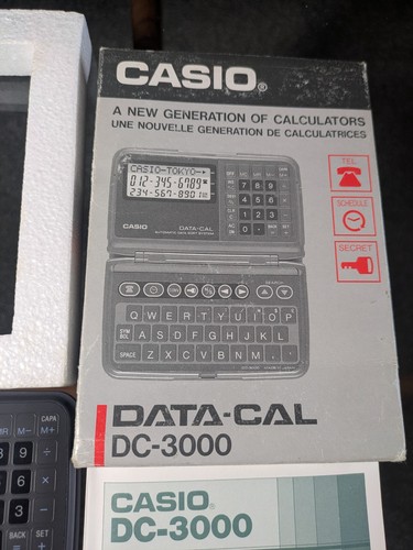 Vintage Casio DC-3000 Calculator Personal Organiser Data-Cal Brand New Old Stock - Picture 4 of 16