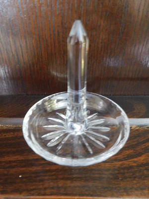 Kleine markenlose Vintage Kristallglas Schale/Ring Halter Schminktisch. Keine Mängel
