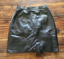 Vintage Woman  s Size 10 Wilson  s Leather Mini Skirt