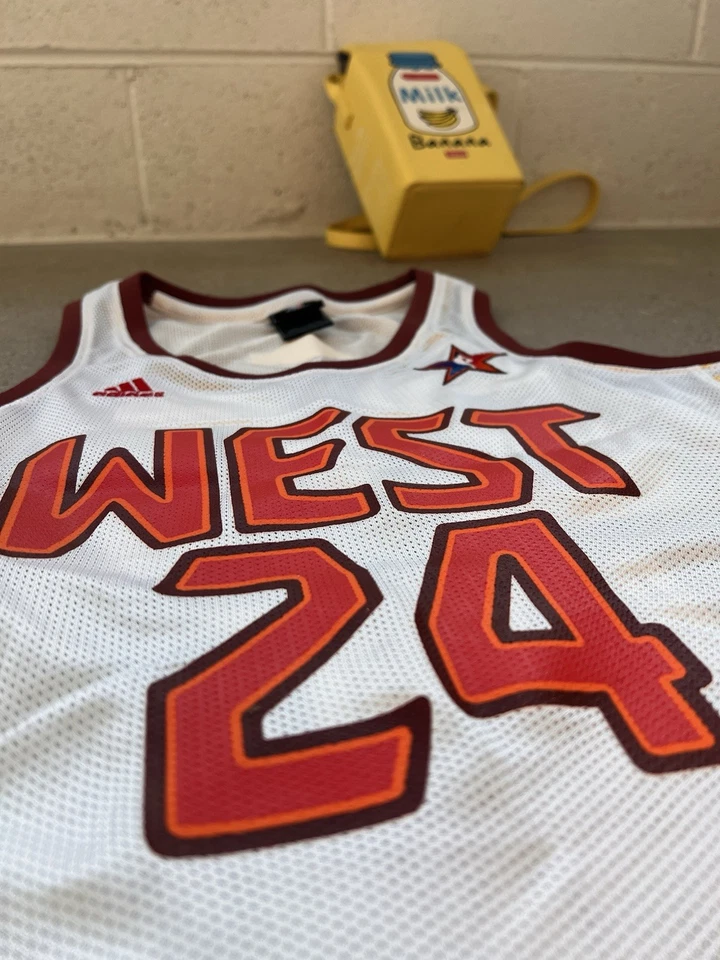 Camiseta Adidas Nba West All Star Phoenix 2009 Kobe Bryant #24 Laker |Tamanho: Pequena - Imagem 3 de 4