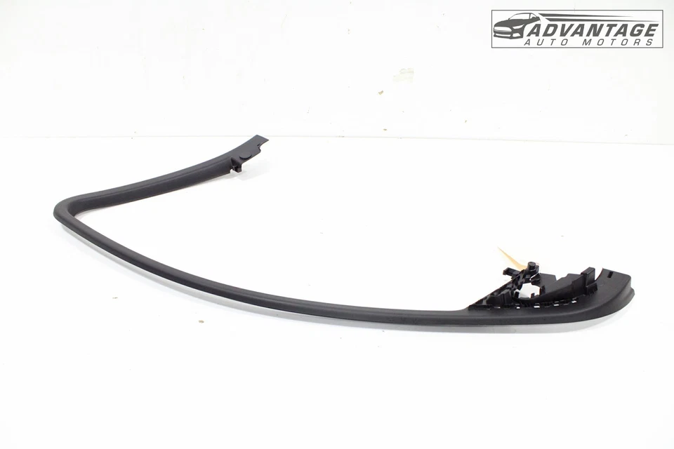 2015-2018 奥迪 Q3 四轮前门窗玻璃框架装饰原始设备制造商 — 第 2/4 张图片