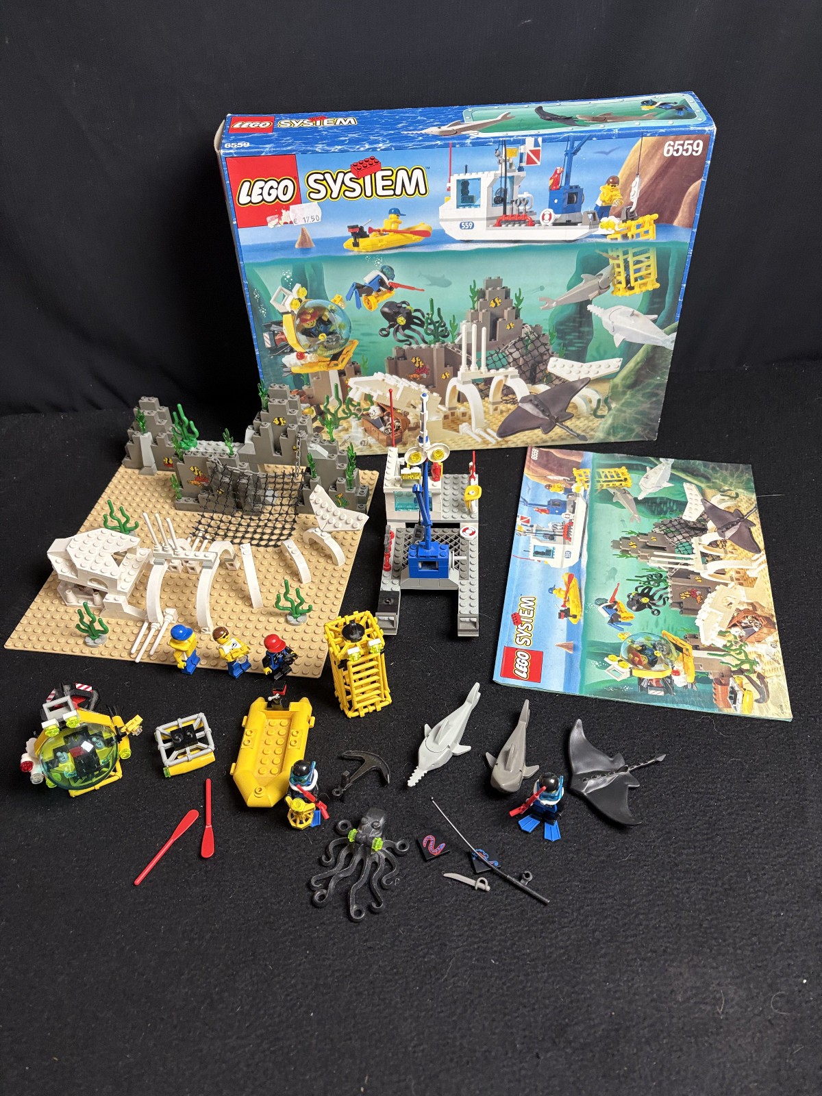 1997 LEGO 6559 Aqua City Town Divers Deep Sea Bounty