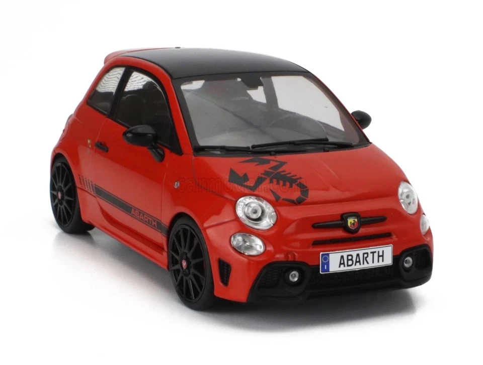 Solido 1/18 Fiat Nuova 500 Abarth 595 2022 Rosso Maranello - Red 1811305 - Image 4 of 4