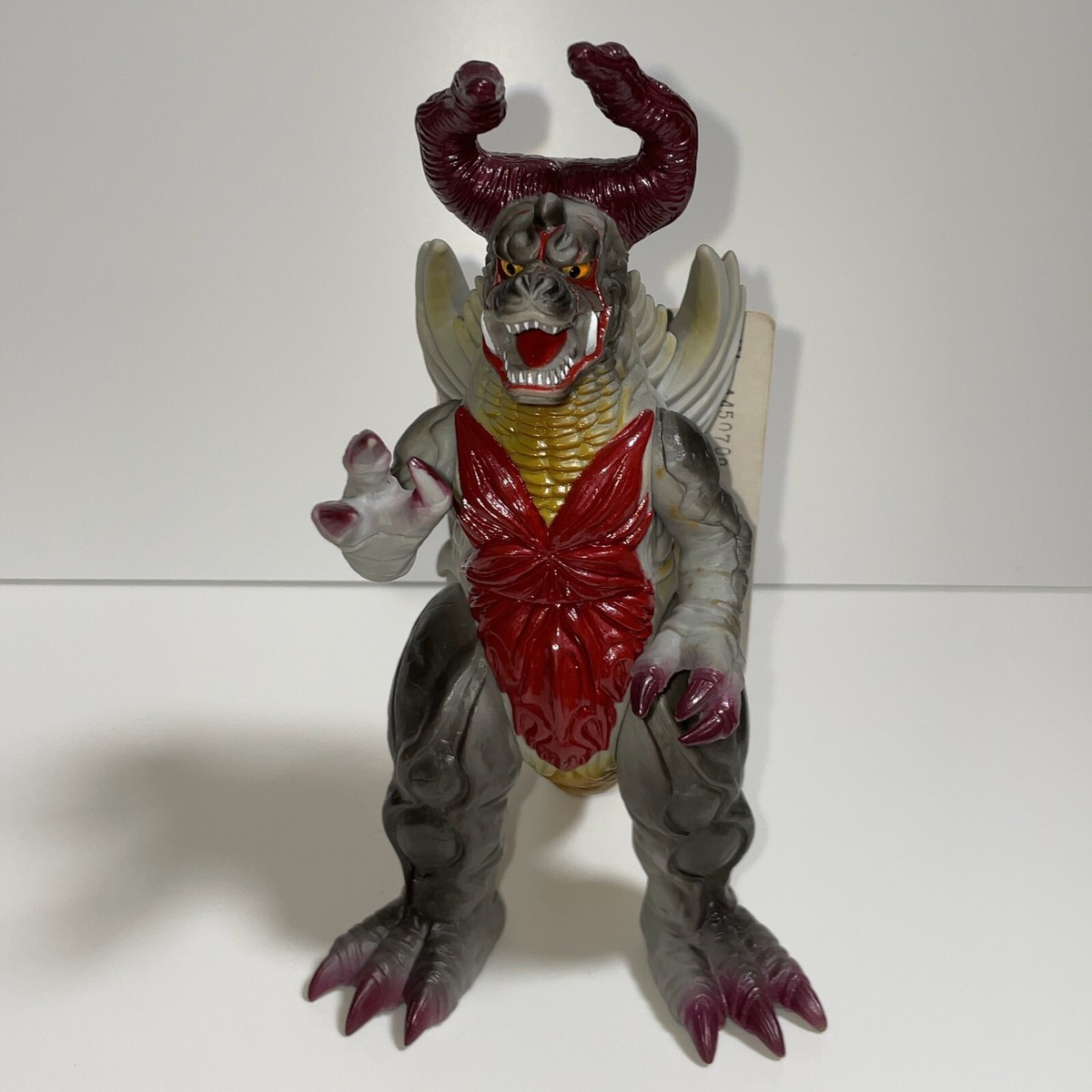 USED F971 Ultra Monster Series 134 Pazuzu Bandai Ultraman Figure