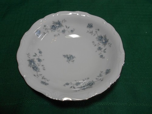 Johann Haviland 4 Fruit Berry Dessert Bowls Blue Garland Floral Bavaria NEW - Picture 2 of 11