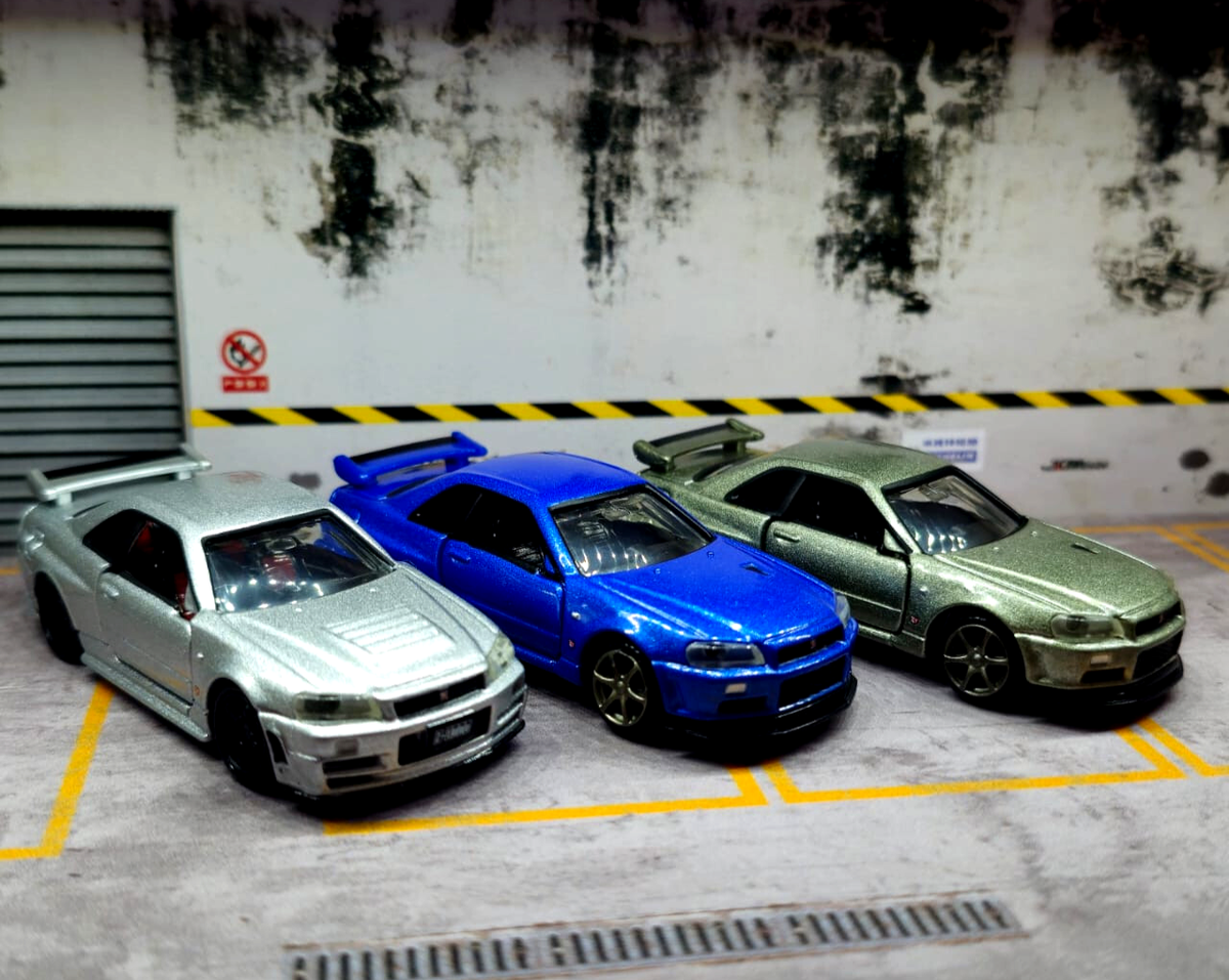 トミカ　プレミアム　R34 GT-R Z-tune model cars トミカプレミアム 01 日産 NISMO R34 GT-R Z-tune : ミニカー