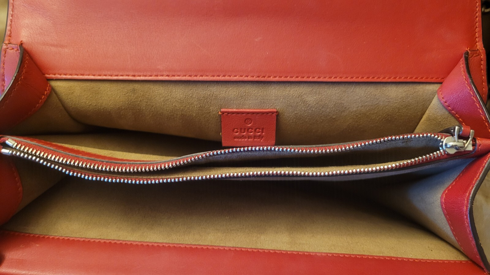 GUCCI Authentic Monogram GG Arabesque Dyonisus Sh… - image 3