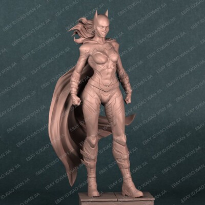 1/24 Resin Figure Batgir Gril  Model Kit Unpainted Unassembled