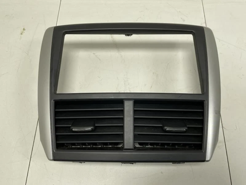 SUBARU FORESTER 2009 2013 TABLERO DELANTERO RADIO CENTRAL BISEL VENTILACIONES DE AIRE FÁBRICA Foto 4 de 4