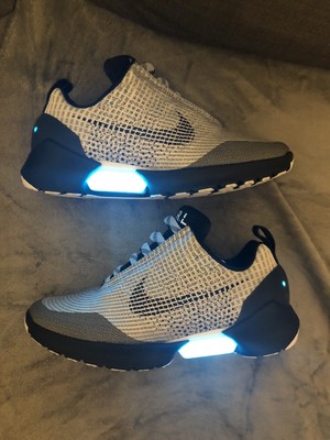 nike hyperadapt black white