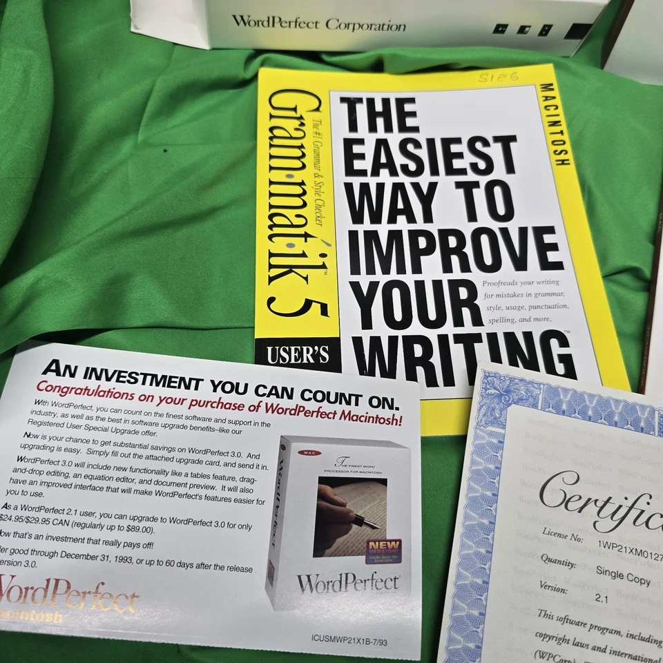 Vintage 1993 WordPerfect Version 2.1 Mac Manual & License ONLY *No Disc Included - Image 3 of 4