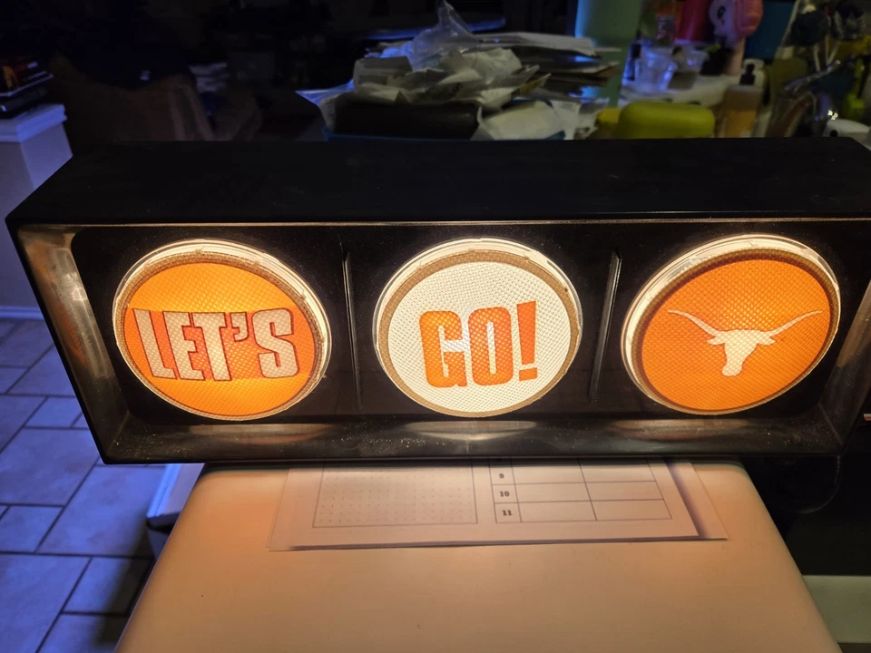 FÚTBOL NCAA - MAN CAVE!!!  Luz de parada intermitente Texas Longhorns Let's Go  Foto 2 de 4