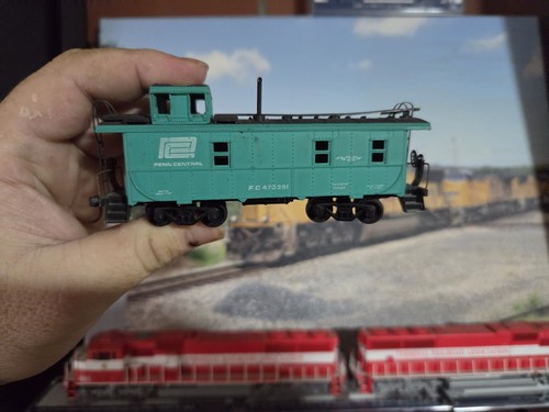 Caboose Bachmann Penn Central Coupola - PC #473281 | Condition: Used