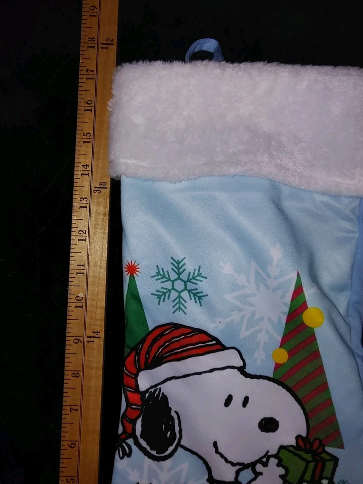 РЕДКИЕ рождественские чулки Peanuts Snoopy 18 дюймов Lt синий атлас, белая пушистая отделка - Изображение 4 из 4