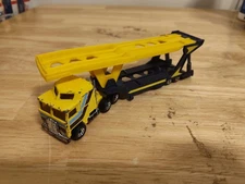 Matchbox 1982 Convoy Kenworth Car Transporter CY-1 Yellow Blue Vintage Retro