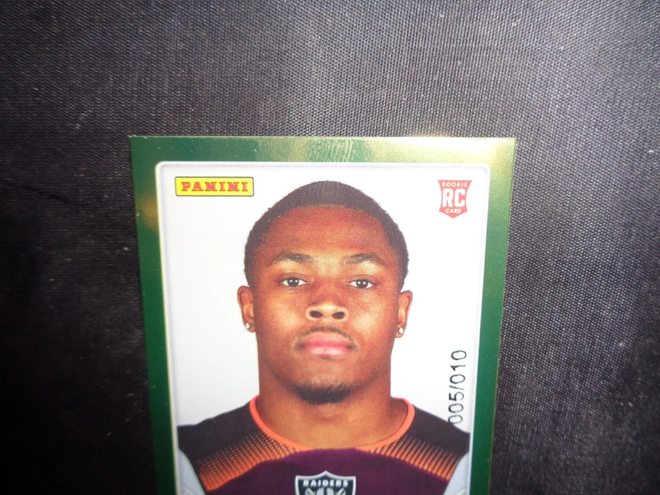 JOSH JACOBS:2019 Panini Sticker Gold Foil SSPRC (5 of 10)!! Awesome-Look!!! - Image 4 of 4
