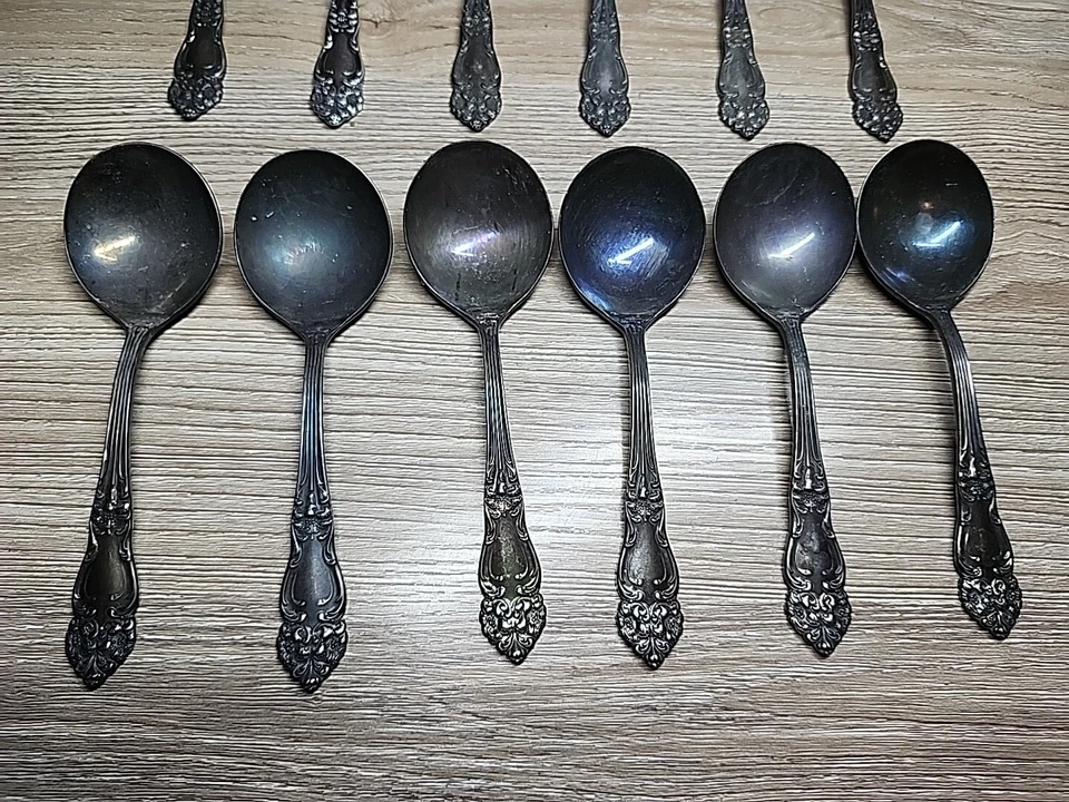 10 piezas CUCHARAS GUMBO SOPA REDONDAS FESTIVIDAD LIRIO TIGRE Plateado Caña y Bartón Foto 2 de 4