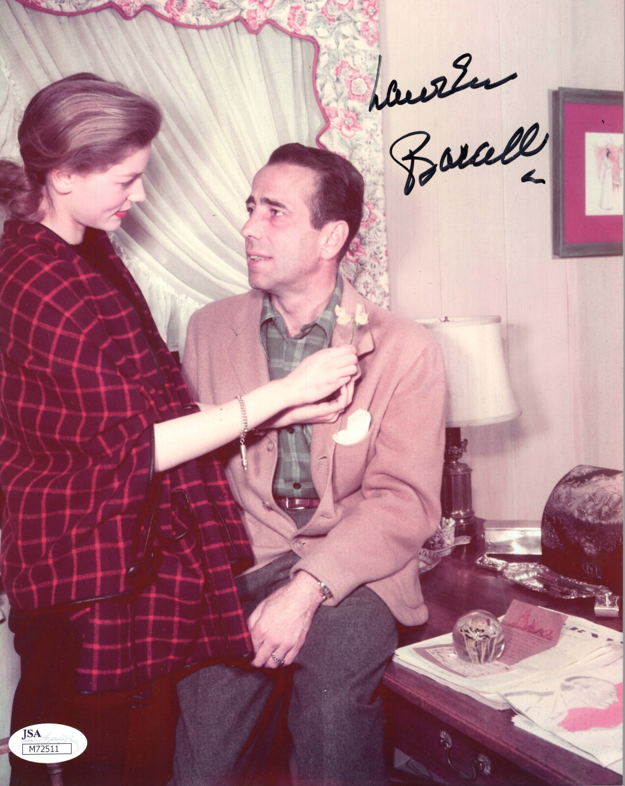 LAUREN BACALL HAND SIGNED 8x10 PHOTO AT HOME WITH HUMPHREY BOGART JSA ...