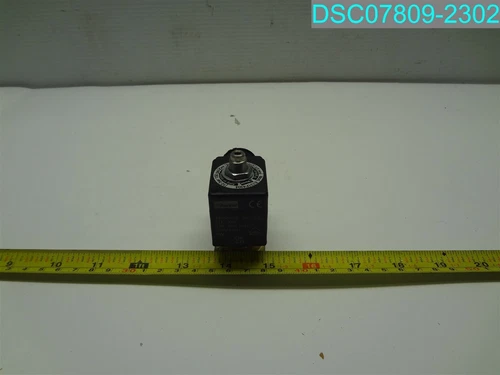 PARKER 3-WAY SOLENOID VALVE 483510S6 XS03S6 220-240V 50Hz 240V 60Hz 9W