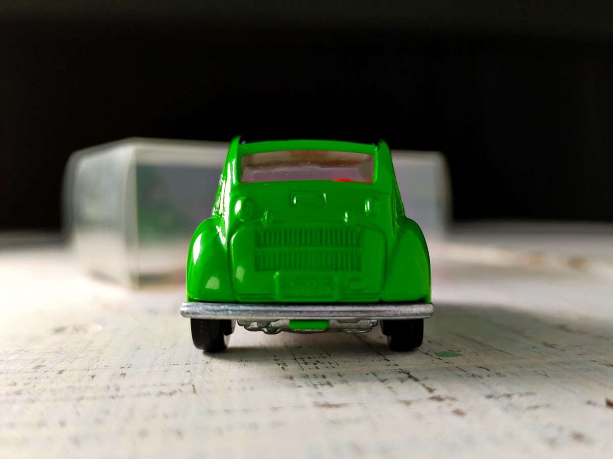 SUBARU 360 OandO 特注品 水色　1/50サイズ 612iUFSxQaL._AC_SY200_QL15_.jpg