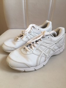 asics trainers size 2
