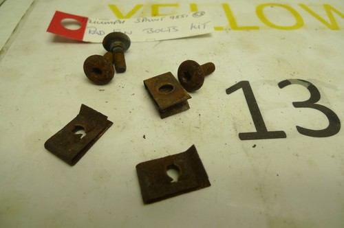 Triumph Sprint ST 955i BREAKING KÜHLER LÜFTERBOLZEN KIT #2 (CON-F)