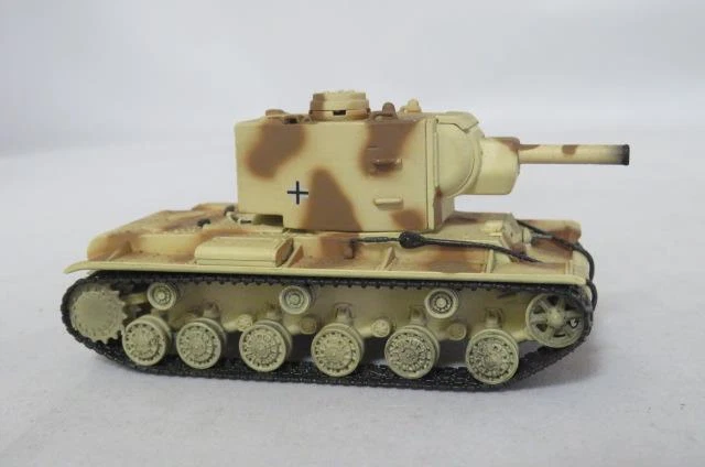 Amercom 2013 - German KV-2 Heavy Artillery Tank - Pz.Kpfw.754 Panzerkompanie - Image 2 of 4