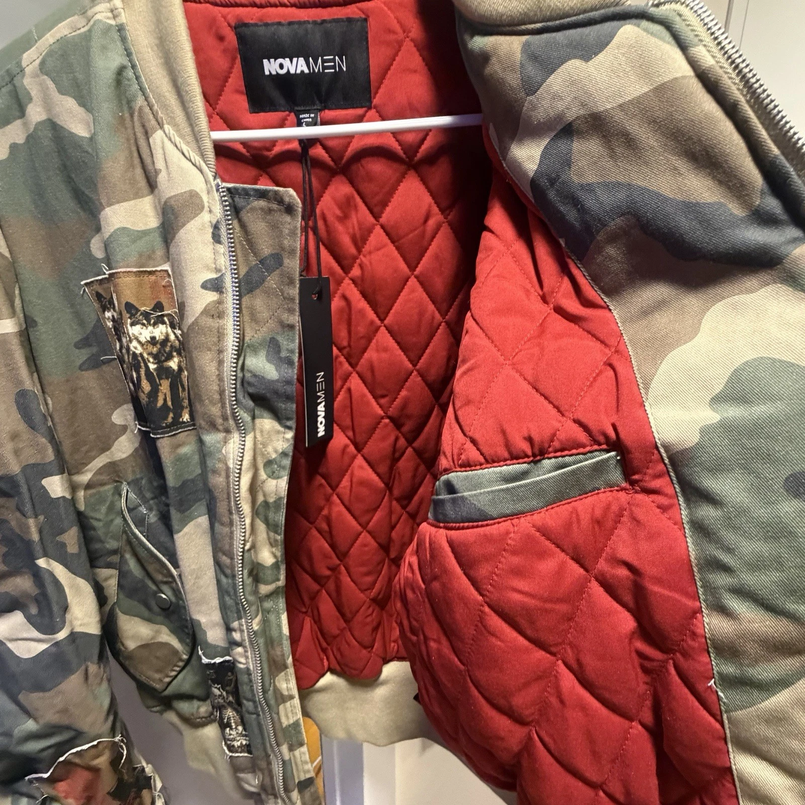 NOVAMEN Oversized Padded Distressed Patched Bomber Jacket Camouflage Size L NWT - product detail image 3