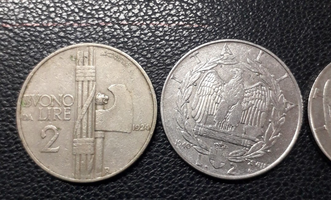 ITALY KINGDOM 0 COINS WITH EMPIRE 1 AND 2 LIRE VOUCHER 2 LIRE AND LIONS 50 CIRCULATED