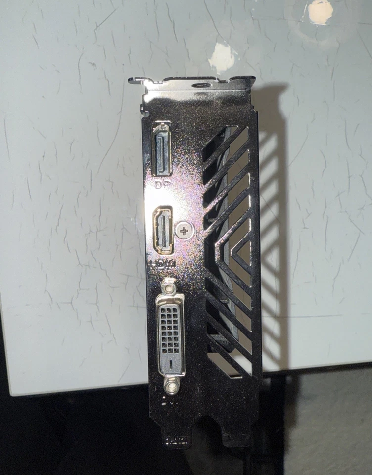 GIGABYTE NVIDIA GeForce GTX1050 640SP 2GB GDDR5 Graphics Video Card DP DVI HDMI - Image 3 of 3