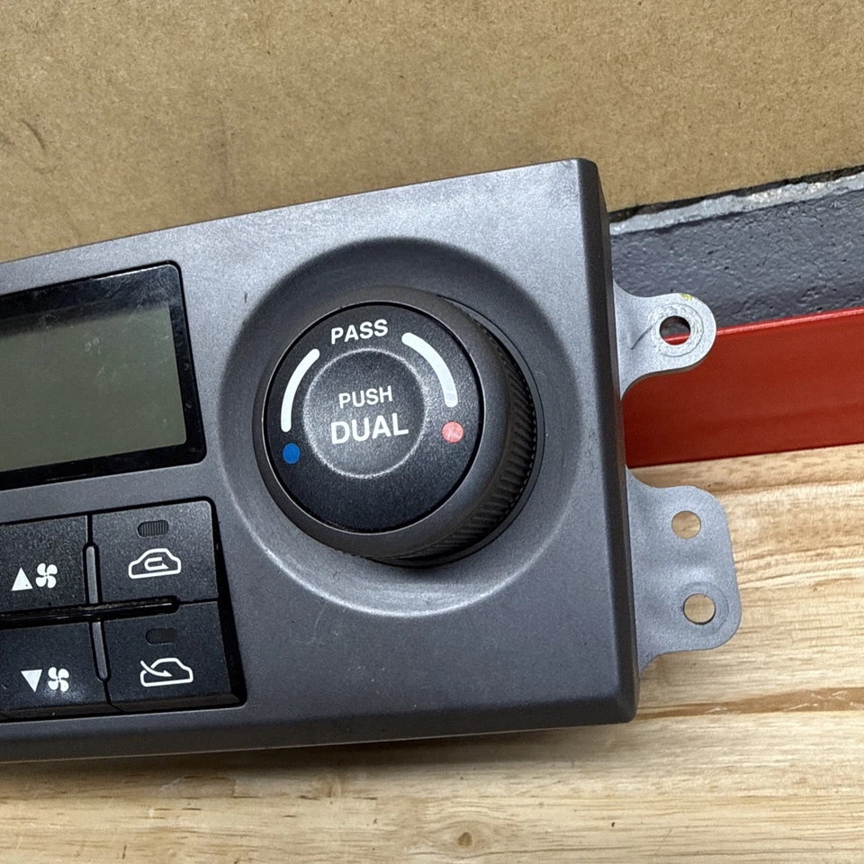 2007-2009 Kia Sorento HVAC AC Heat Climate Control OEM 97250-3E460 — 第 4/4 张图片