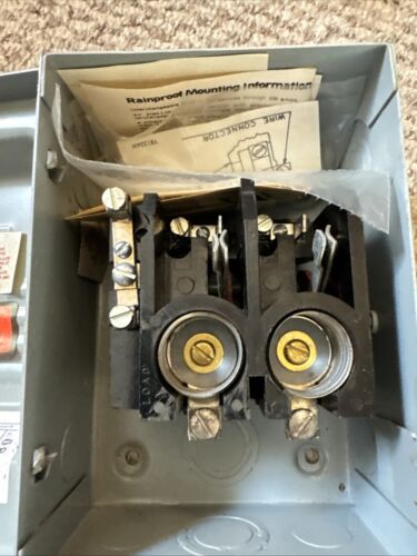 Federal Pacific elektrischer geschlossener Schaltersicherungskasten 0322SN 30 AMP 2-POLIG - Bild 5 von 16
