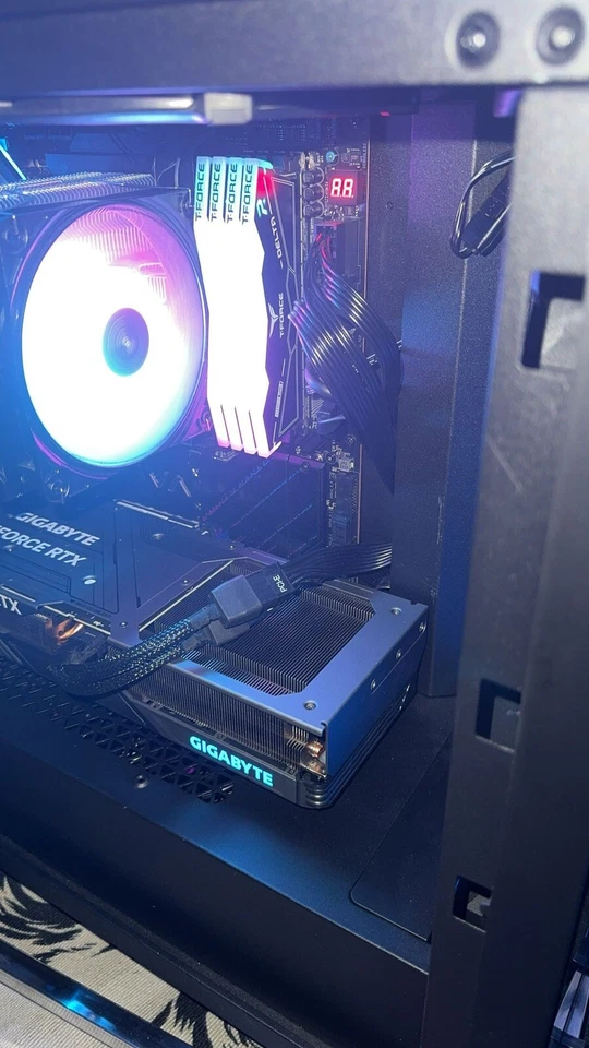 RTX 4070 Gaming PC (TOP OF THE LINE SPECS) Only A Few Months Old Hand Built - Image 4 of 4