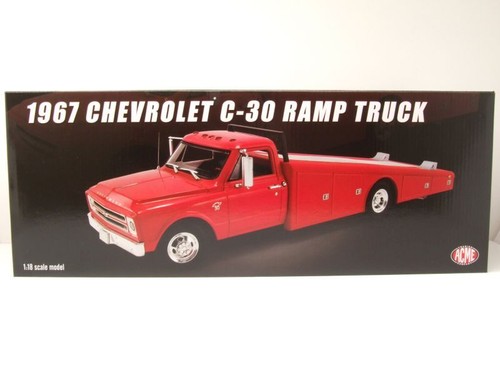 Chevrolet C-30 Ramp Truck 1967 rot Modellauto 1:18 Acme - Bild 9 von 9