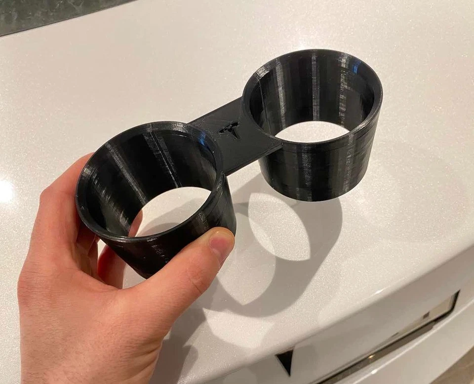 Tesla Model 3 двойной подстаканник вставка - Изображение 2 из 2