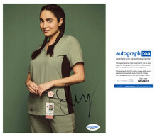Layla Mohammadi 'Scrubs' Signed 8x10 Photo 'Dr. Amara Hadi' ACOA