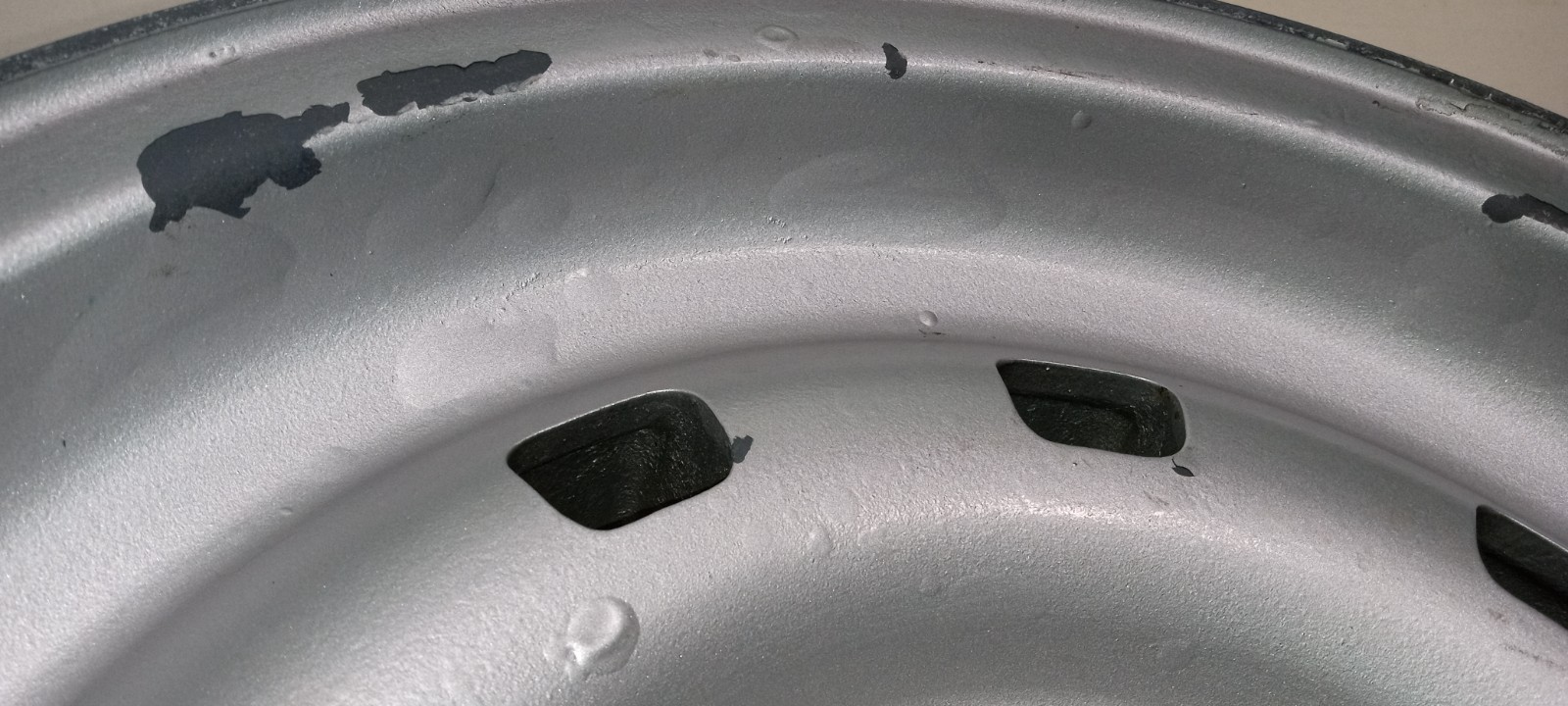 Ferrari 365 GT Campagnolo Center Lock Wheel Rim_7X15.5_700537