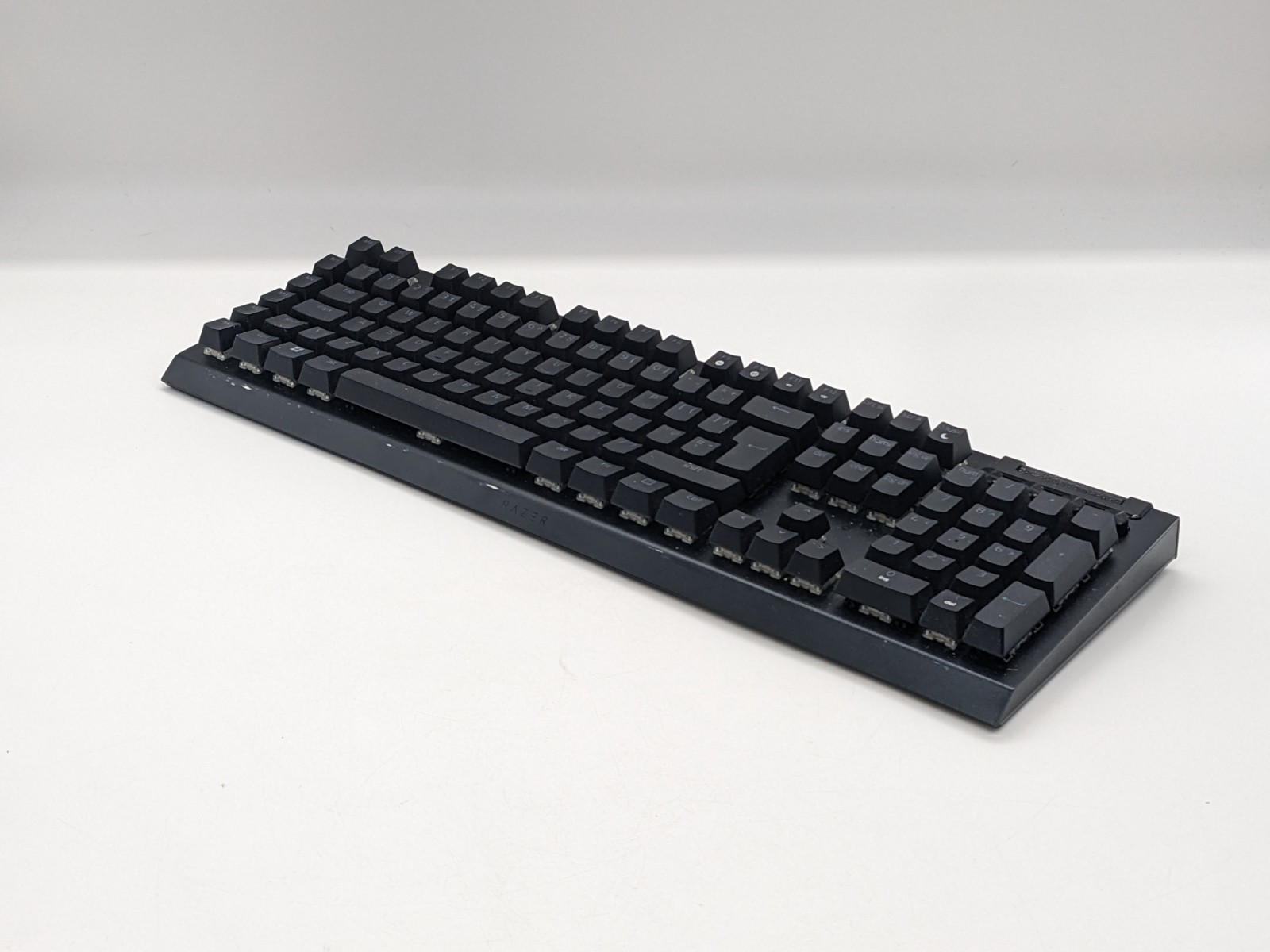 Razer BlackWidow V4 green switch mechanical gaming keyboard RGB Chroma READ DESC