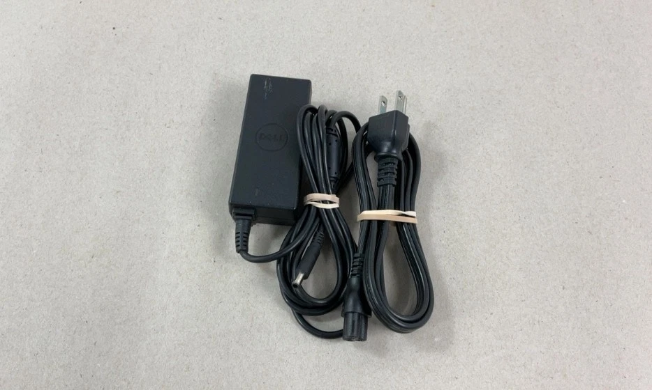 DELL INSPIREIRON 15-3567 | INTEL CORE I5-7200U 2,50 ГГц | 500 ГБ | 8 ГБ | БЕЗ ОС - Изображение 3 из 4